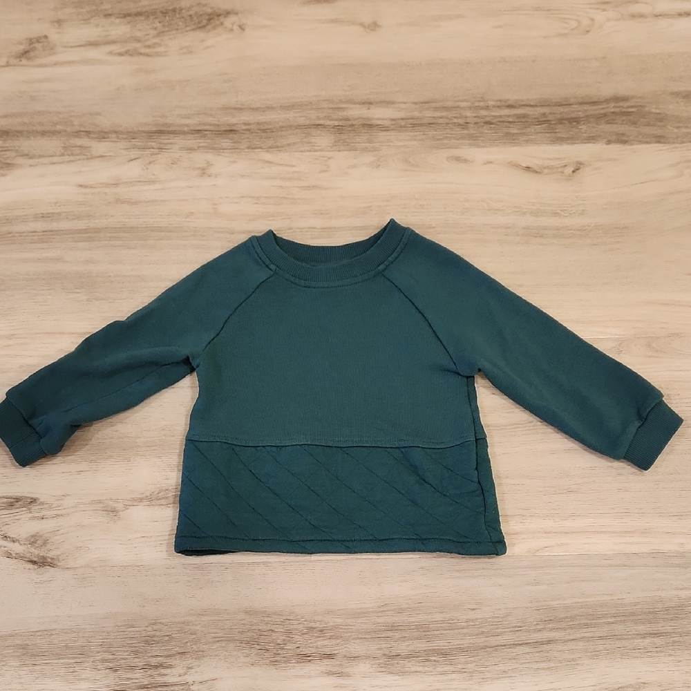 Green Long-Sleeved Sweater Size 18 Months